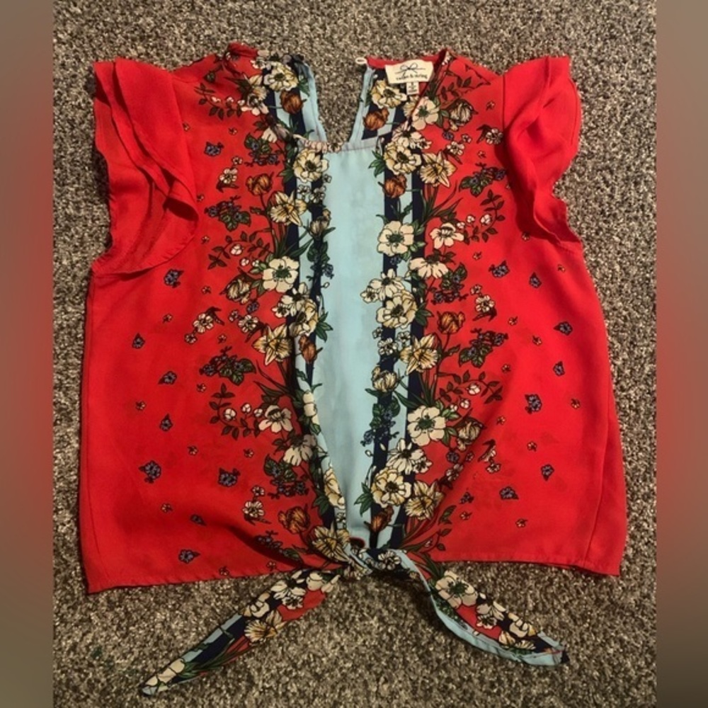 Twine & String Juniors Red Floral Blouse Ruffled sleeve tie up small